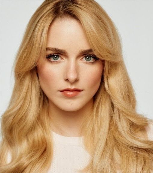 baeswifted's tweet image. “Ai pq essa menina tá em TODO lugar?”
Quer saber quem é Mckenna Grace e por que você vive esbarrando nela? Segue o fio! 🧶