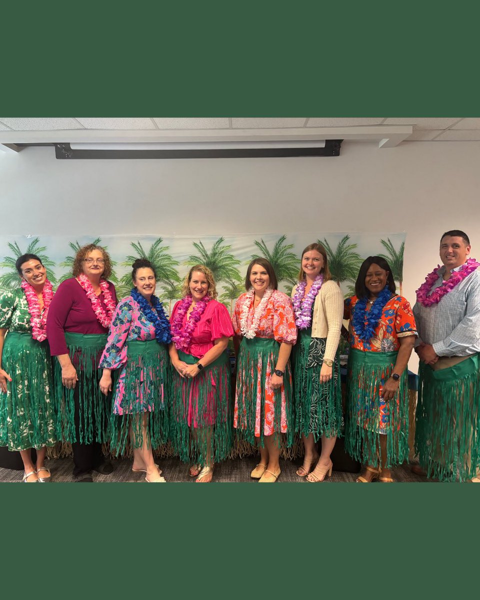 FloridaAPD's tweet image. APD celebrated Public Service Recognition Week, May 5th–9th, with activities that showcased the outstanding contributions of our team.
From appreciation boards to Tropical Tuesday and APD Colors Day, it was a week to recognize the dedication, milestones, and impact of public…