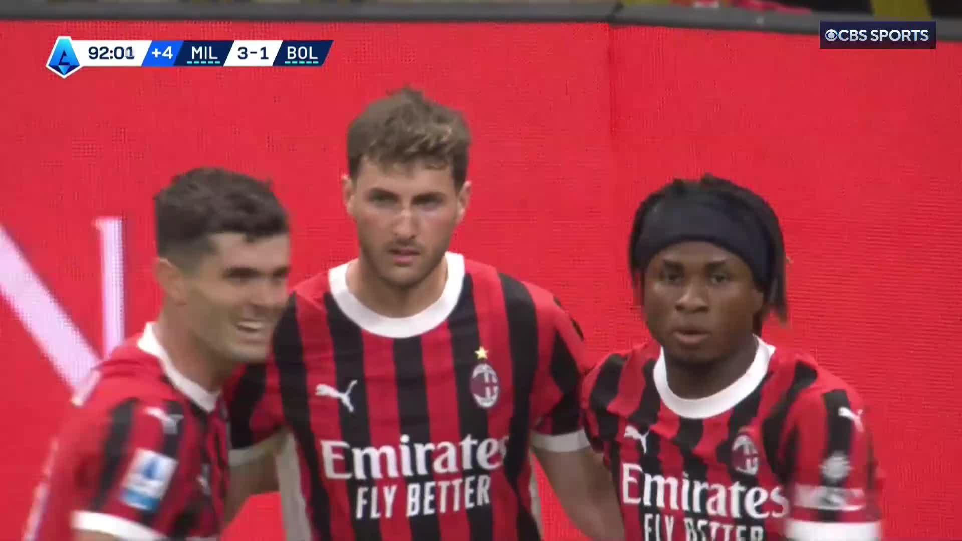 Santiago Giménez seals the victory for Milan with a brace 🔥