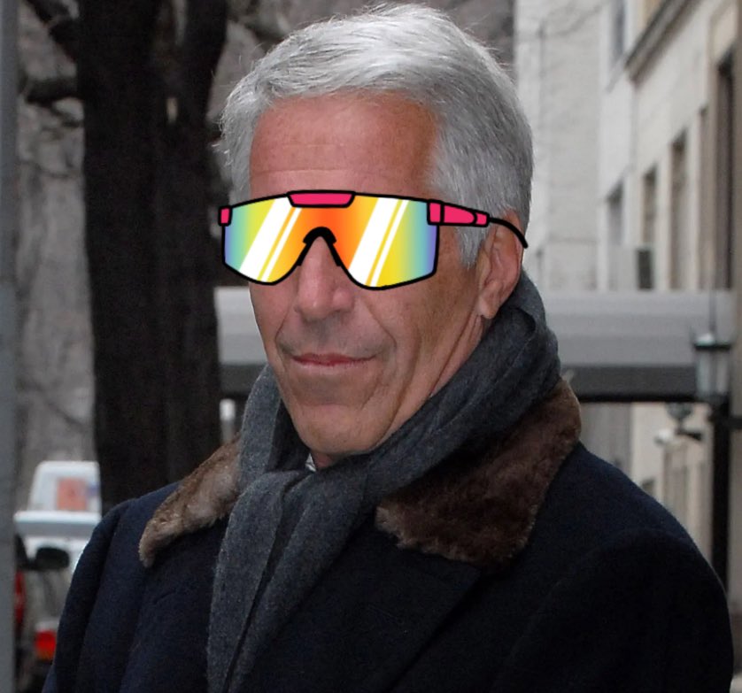 I know some moggers that went to that island 🫵😹