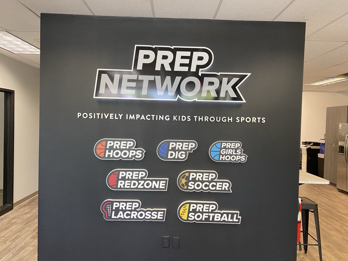 A trip to the home office in Plymouth, MN before heading to Prep Hoops Battle at the Lakes today.