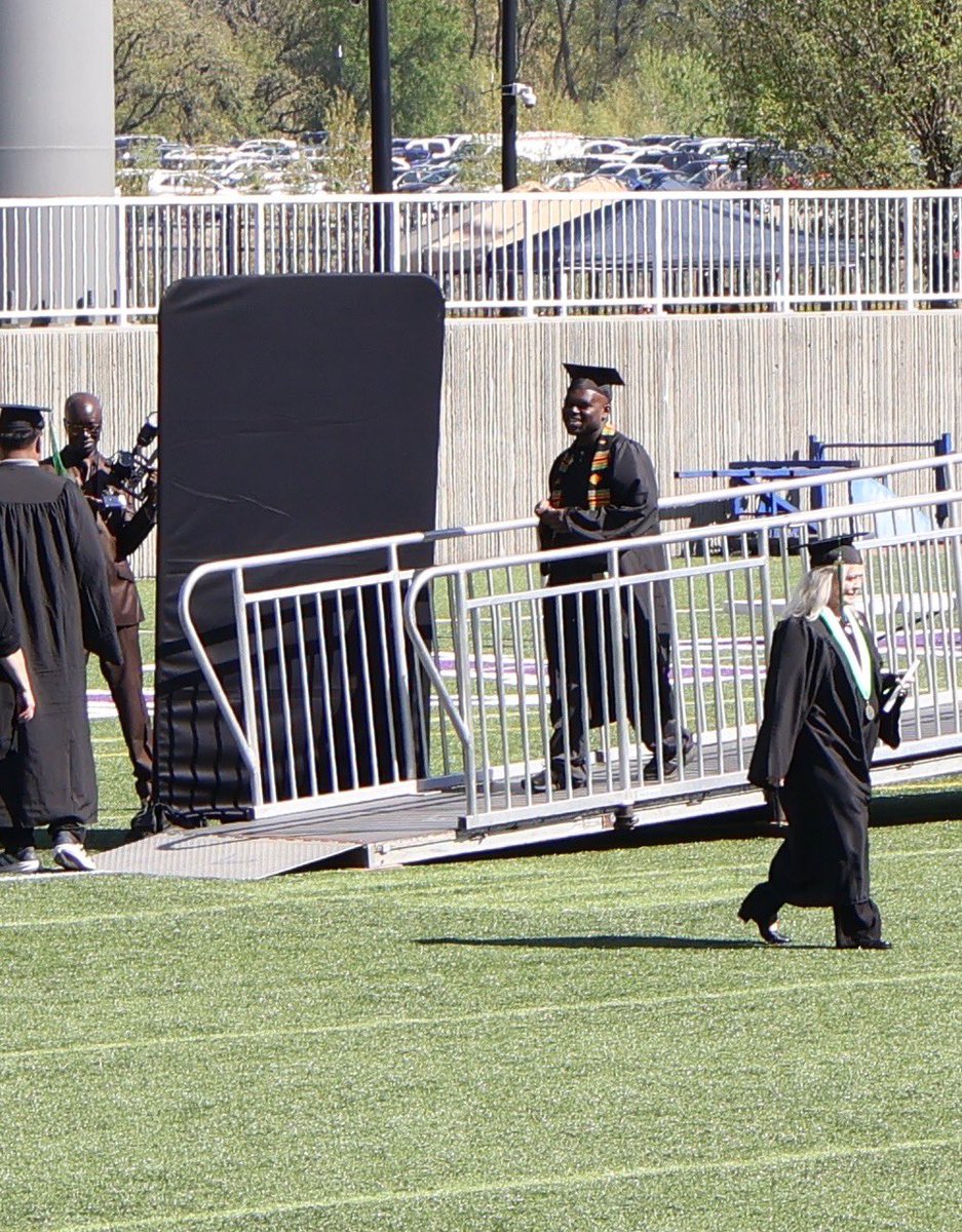 Don2nd3's tweet image. Ya boi did the walk!! This just the beginning!! What company got I.T roles hiring!! Lol
