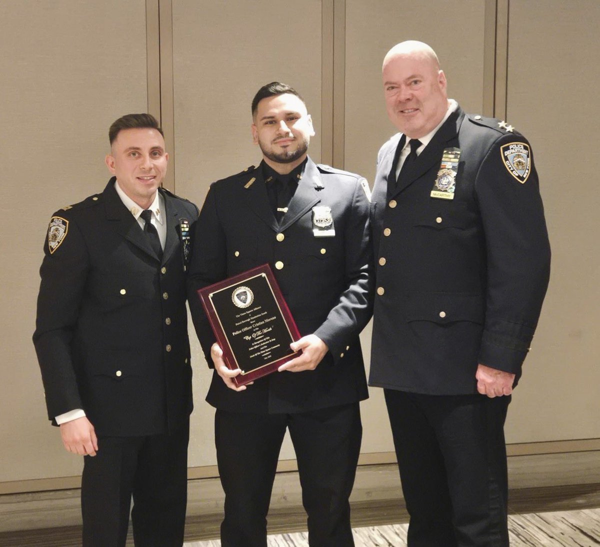 NYPDTimesSquare (@nypdtimessquare) on Twitter photo 🚔At the Monthly Mayor’s Midtown Citizens Committee, <a href="/TimesSquareNYC/">Times Square</a> & <a href="/NYPDPBMS/">NYPD Manhattan South</a> awarded Officer Moreno Cop of the Month. 🚨Thanks to his quick thinking & sharp instincts, a stabbing suspect was swiftly apprehended — all while keeping the community safe. Outstanding work!💪👮‍♂️ 🚔At the Monthly Mayor’s Midtown Citizens Committee, <a href="/TimesSquareNYC/">Times Square</a> & <a href="/NYPDPBMS/">NYPD Manhattan South</a> awarded Officer Moreno Cop of the Month. 🚨Thanks to his quick thinking & sharp instincts, a stabbing suspect was swiftly apprehended — all while keeping the community safe. Outstanding work!💪👮‍♂️