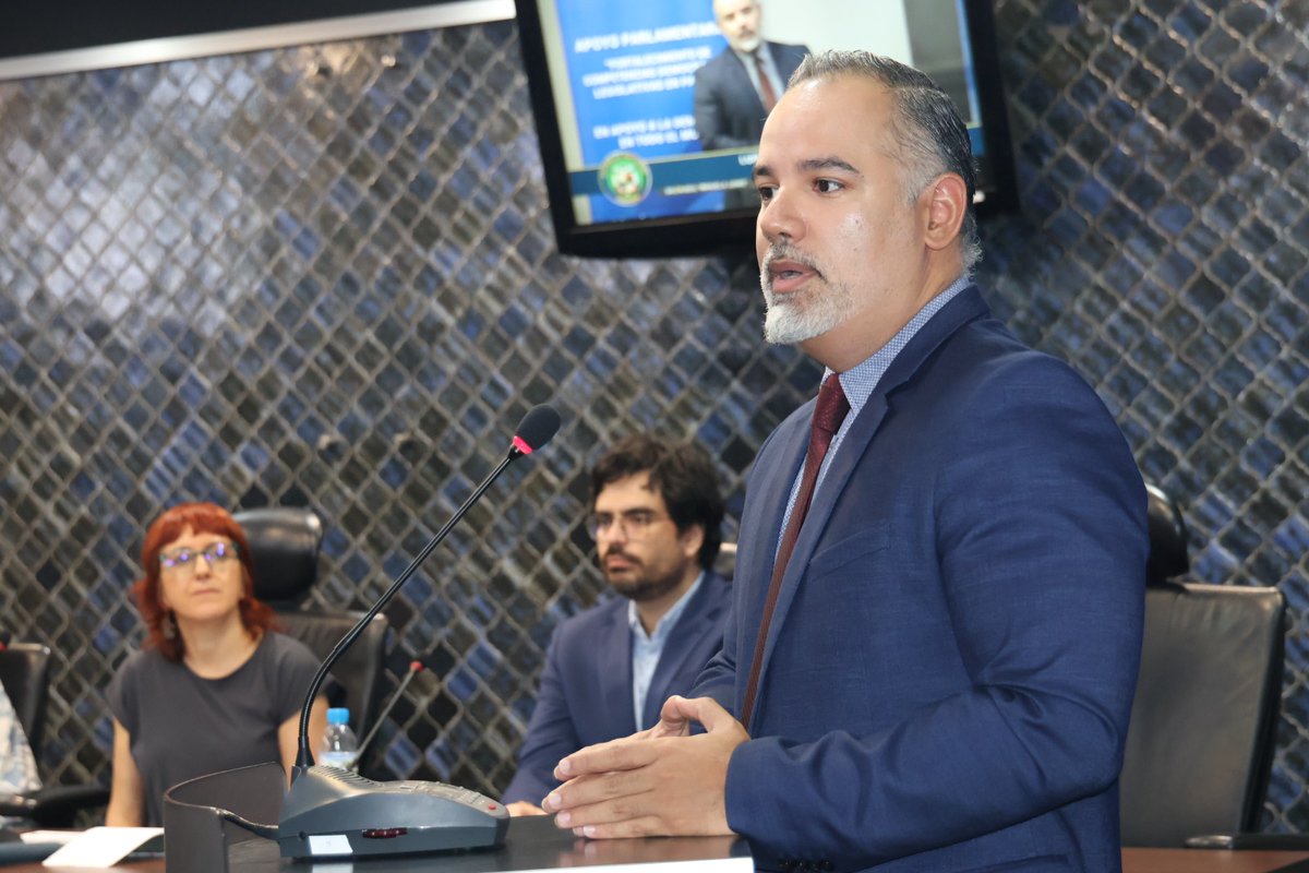 idea_int_pa's tweet photo. 🗣IDEA Internacional programa Panamá, el Centro Internacional de Estudios Políticos y Sociales - AIP Panamá @CIEPSPanama , y la Dirección de Estudios Parlamentarios de la @asambleapa organizaron la conferencia “Los legisladores importan: La Asamblea Nacional en perspectiva comparada” dictada por la Dra. Mercedes García Montero de la Universidad de Salamanca.

📊🌎Durante la ponencia se presentaron los datos de una investigación de más de 30 años que estudia a las élites legislativas de América Latina, específicamente a los diputados.