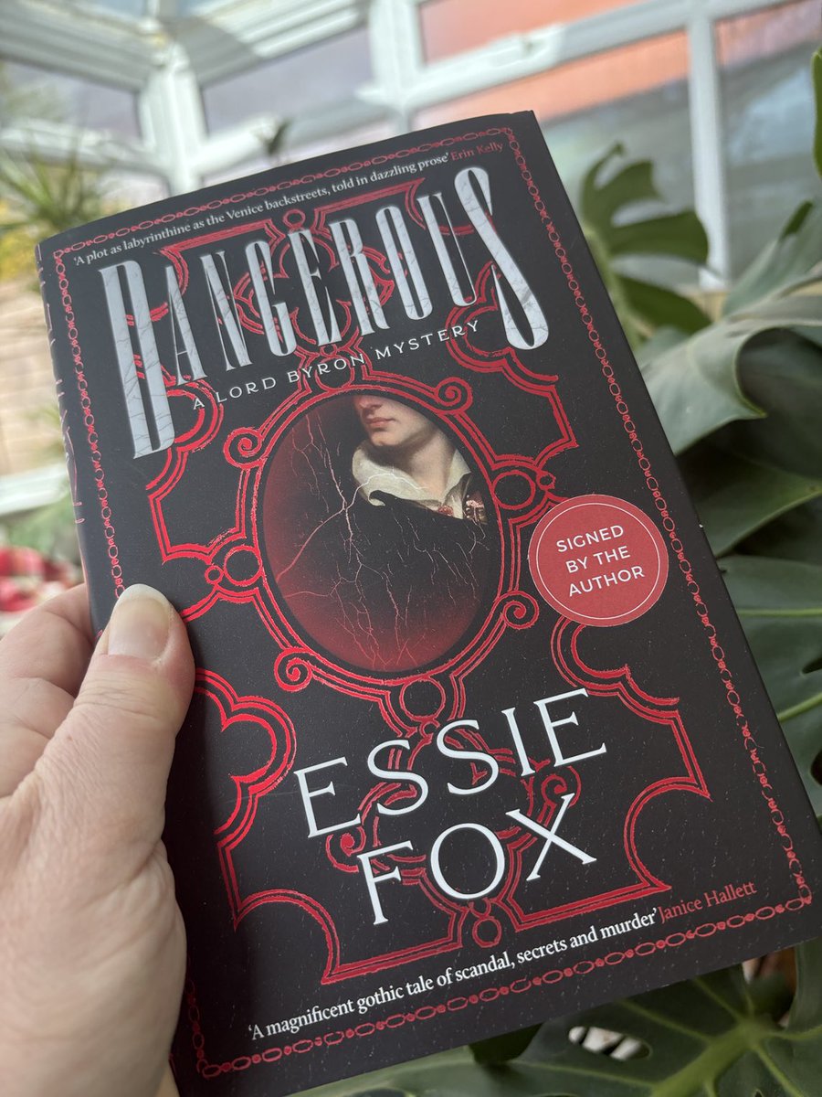 Reading this beauty at the moment ⁦<a href="/essiefox/">Essie Fox Author</a>⁩ #gothic #byron #vampire 🖤