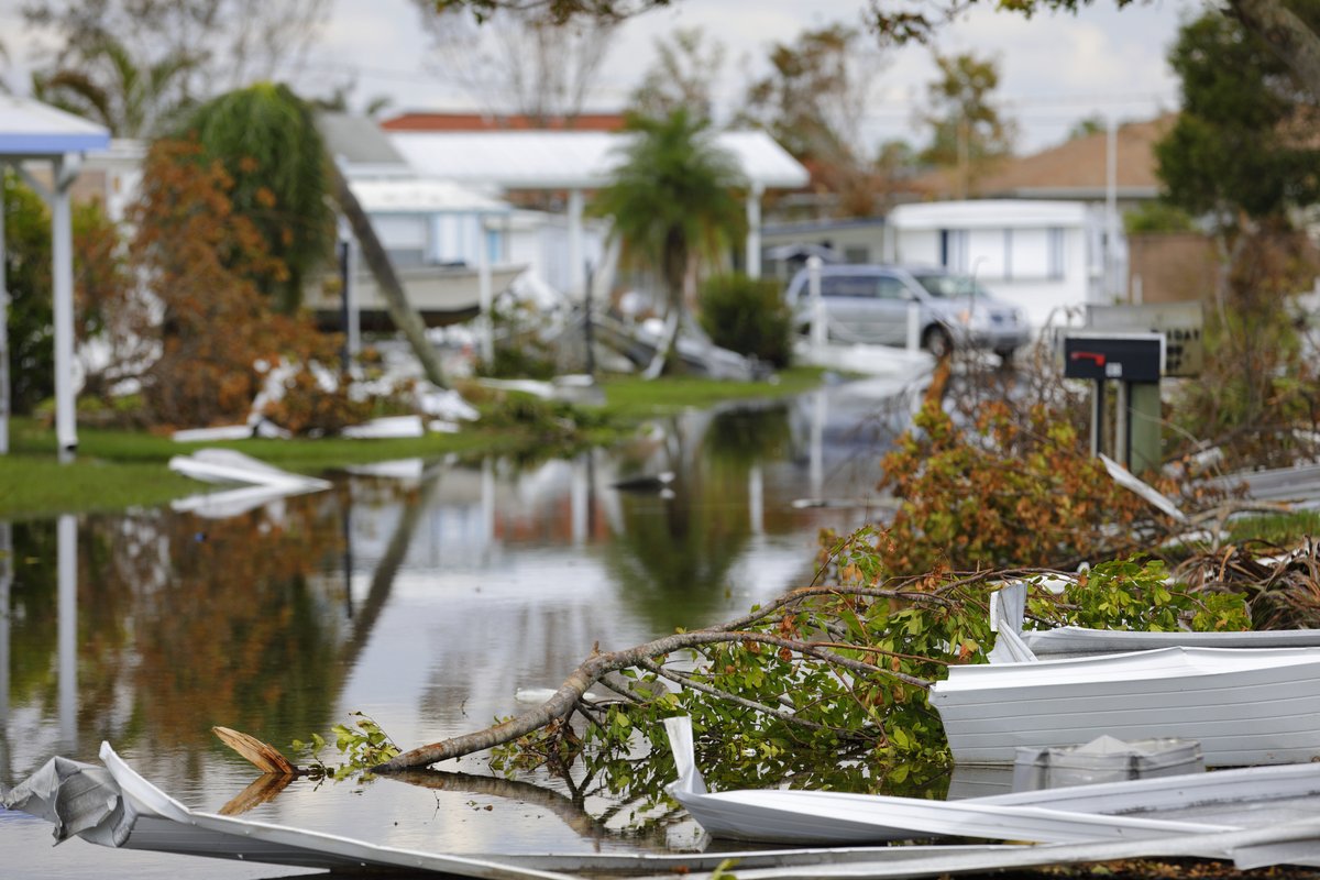 Today is Day 6️⃣of National Hurricane Preparedness Week reminding everyone to use caution after storms. Even when the sky is blue again, dangers still remain. If you are evacuated, only return home when officials say its safe to do so. Also, be sure to practice generator safety