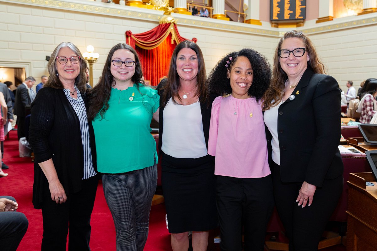 Rhode Island House of Representatives (@rihouseofreps) on Twitter photo <a href="/ConcernedRIer/">Cherie Cruz</a> welcomed special guests at yesterday's House session: members of <a href="/CCRINews/">Community College of Rhode Island</a>' Phi Theta Kappa chapter, Pi Omicron.
Rep. Cruz, a proud CCRI and PTK alum, recognized the accomplishments of chapter president Jasmin Cruz Gomes and New England Regional Officer Team <a href="/ConcernedRIer/">Cherie Cruz</a> welcomed special guests at yesterday's House session: members of <a href="/CCRINews/">Community College of Rhode Island</a>' Phi Theta Kappa chapter, Pi Omicron.
Rep. Cruz, a proud CCRI and PTK alum, recognized the accomplishments of chapter president Jasmin Cruz Gomes and New England Regional Officer Team