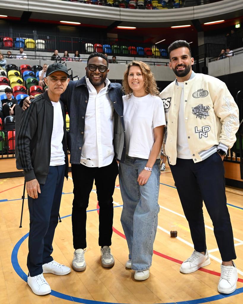 Sadiq Khan (@sadiqkhan) on Twitter photo Had a great time supporting the <a href="/LondonLions/">London Lions Basketball</a> at the Copper Box tonight! Amazing atmosphere.
London truly is the world’s sporting capital - looking forward to hosting the Super League Basketball finals. #WeAreLondon Had a great time supporting the <a href="/LondonLions/">London Lions Basketball</a> at the Copper Box tonight! Amazing atmosphere.
London truly is the world’s sporting capital - looking forward to hosting the Super League Basketball finals. #WeAreLondon