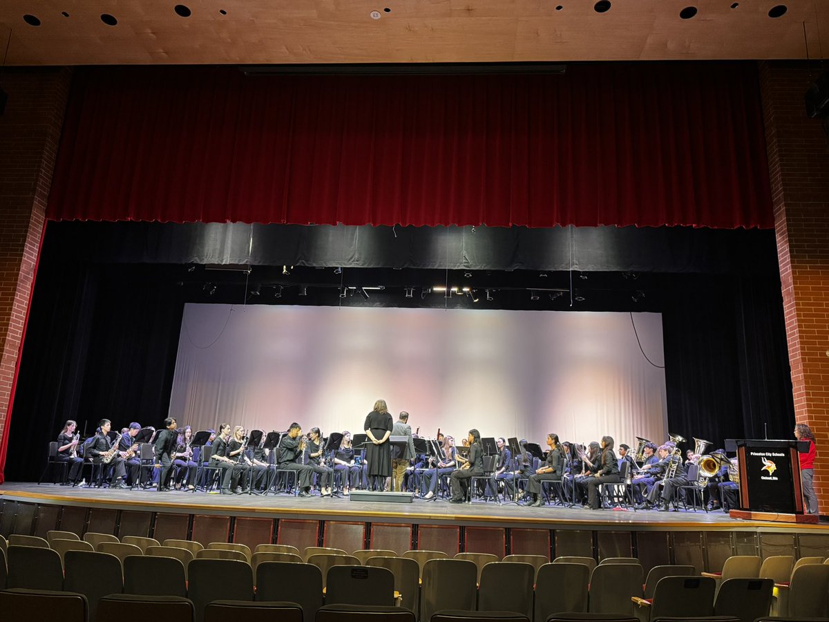 Steven Pelych (@principal_crm) on Twitter photo Excited to watch our 8th grade band, orchestra, and choir students perform in Ohio! A great 8th grade performing arts trip thus far! Main Event tonight and Kings Island tomorrow! <a href="/CreeksideMS/">Creekside MS</a> Excited to watch our 8th grade band, orchestra, and choir students perform in Ohio! A great 8th grade performing arts trip thus far! Main Event tonight and Kings Island tomorrow! <a href="/CreeksideMS/">Creekside MS</a>