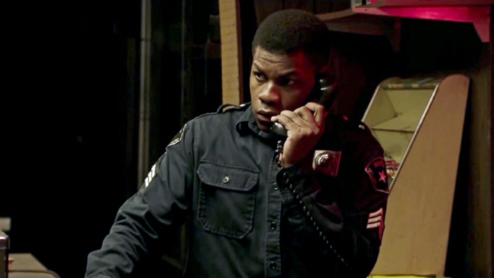 Contacts the reader after sounding the alarm that prisoners have escaped.