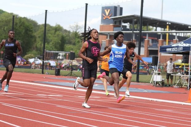 Michael โFROZONEโ Roman COโ26 DB/ATH (@michael_roman20) on Twitter photo Ran a 11.02(-0.5)โ๏ธBroke the school 4x1 Record โ๏ธ and ran a 4.47 40 Yard Dashโ๏ธ in less than 24 Hoursโผ๏ธOne of a kind athlete. #AGTG
<a href="/CoachBStep/">Brian Stephenson</a> <a href="/notlocalexander/">Colton Alexander</a> <a href="/TomHoffmanBRS/">Tom Hoffman</a> <a href="/TimThomasBRS/">Tim Thomas</a> <a href="/PrepRedzoneVA/">Prep Redzone Virginia</a> <a href="/VaPrepsRivals/">Virginia Preps</a> <a href="/PRZPAvic/">VicCastilloPRZ</a> <a href="/carljfred/">Carl Frederick</a> Ran a 11.02(-0.5)โ๏ธBroke the school 4x1 Record โ๏ธ and ran a 4.47 40 Yard Dashโ๏ธ in less than 24 Hoursโผ๏ธOne of a kind athlete. #AGTG
<a href="/CoachBStep/">Brian Stephenson</a> <a href="/notlocalexander/">Colton Alexander</a> <a href="/TomHoffmanBRS/">Tom Hoffman</a> <a href="/TimThomasBRS/">Tim Thomas</a> <a href="/PrepRedzoneVA/">Prep Redzone Virginia</a> <a href="/VaPrepsRivals/">Virginia Preps</a> <a href="/PRZPAvic/">VicCastilloPRZ</a> <a href="/carljfred/">Carl Frederick</a>