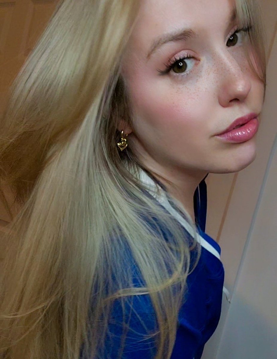 ChannelleLV's tweet image. The Toronto Maple Leafs have my whole heart. Go out and get those Cheatahs. Oops, I mean Panthers. π€π