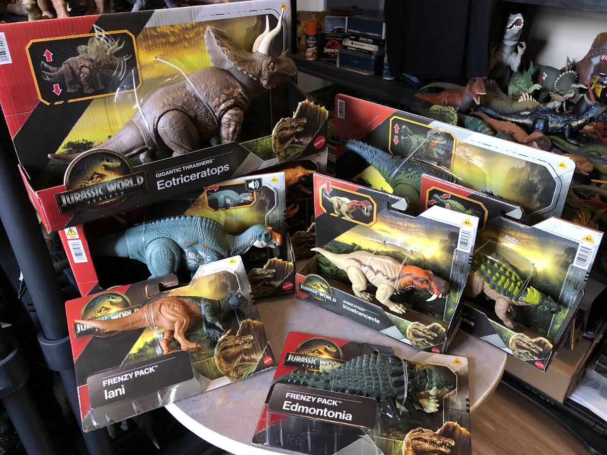 Everything Jurassic Park tweet media