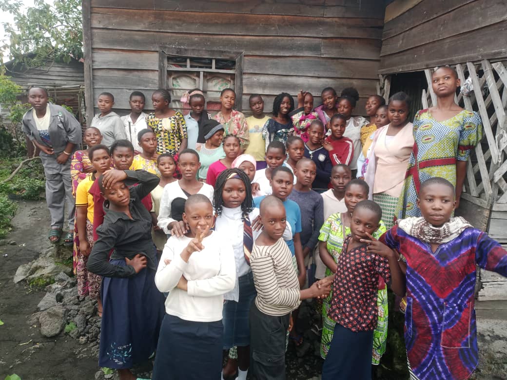 ACNDC-ASBL: Organisation Féministe de Base tweet media