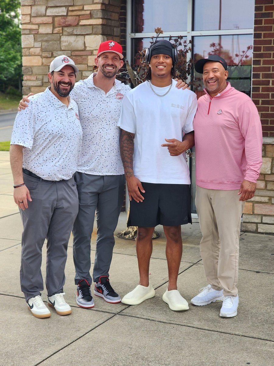 Tyler Atkinson (@tyler16atkinson) on Twitter photo I had a great evening #AtkNup with the #Buckeyes defensive staff💯🌰
<a href="/OhioStateFB/">Ohio State Football</a> <a href="/ryandaytime/">Ryan Day</a> <a href="/ChadSimmons_/">ChadSimmons</a> <a href="/samspiegs/">Sam Spiegelman</a> <a href="/OhioStAthletics/">Ohio State Buckeyes 🌰</a> <a href="/TomLoy247/">Tom Loy</a> <a href="/BuckeyeScoop/">BuckeyeScoop</a> <a href="/Birm/">Jeremy Birmingham</a> <a href="/SSchraderOn3/">Scott Schrader</a> <a href="/SWiltfong_/">Steve Wiltfong</a> <a href="/OhioState/">Ohio State</a> <a href="/mickdwalker/">Mick Walker</a> <a href="/11W/">Eleven Warriors</a> <a href="/grayson_fb/">Grayson Football</a> <a href="/R2X_Rushmen1/">Larry A. Johnson</a> I had a great evening #AtkNup with the #Buckeyes defensive staff💯🌰
<a href="/OhioStateFB/">Ohio State Football</a> <a href="/ryandaytime/">Ryan Day</a> <a href="/ChadSimmons_/">ChadSimmons</a> <a href="/samspiegs/">Sam Spiegelman</a> <a href="/OhioStAthletics/">Ohio State Buckeyes 🌰</a> <a href="/TomLoy247/">Tom Loy</a> <a href="/BuckeyeScoop/">BuckeyeScoop</a> <a href="/Birm/">Jeremy Birmingham</a> <a href="/SSchraderOn3/">Scott Schrader</a> <a href="/SWiltfong_/">Steve Wiltfong</a> <a href="/OhioState/">Ohio State</a> <a href="/mickdwalker/">Mick Walker</a> <a href="/11W/">Eleven Warriors</a> <a href="/grayson_fb/">Grayson Football</a> <a href="/R2X_Rushmen1/">Larry A. Johnson</a>