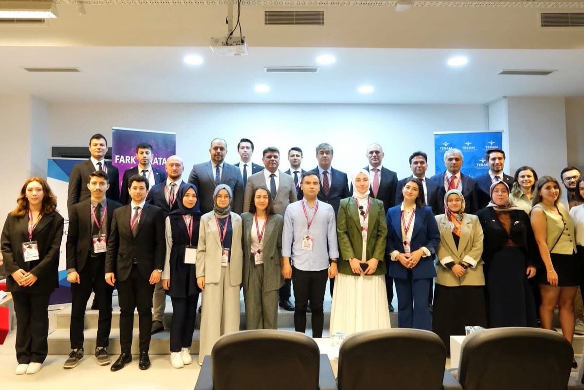 Dr. İlyas Bozkurt, 3. Genç TESAM Uluslararası Sosyal Bilimler Öğrenci Kongresi’ne Katıldı