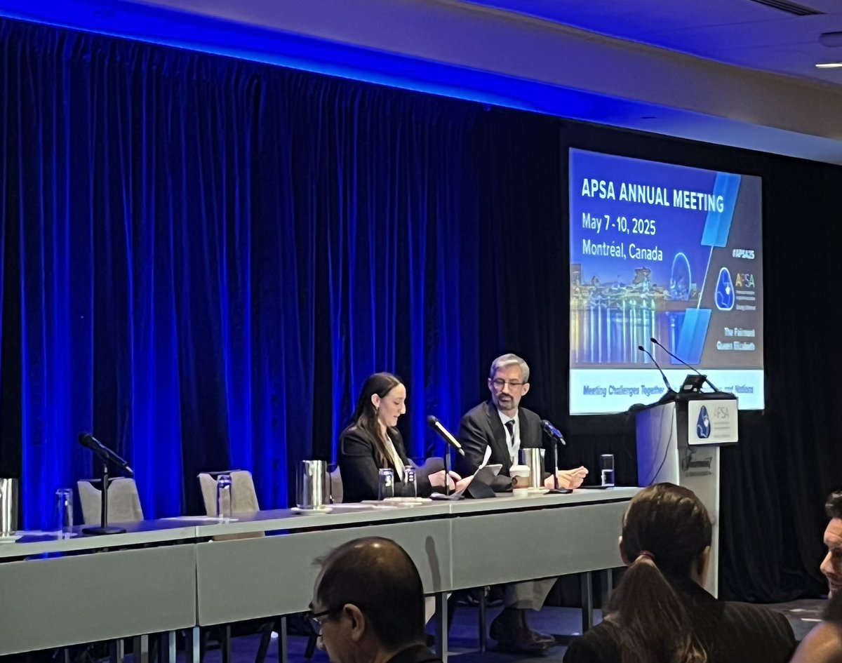 Nikhil Shah, MD (@nikhilshah_md) on Twitter photo Yes your eyes do NOT deceive you…that is <a href="/rsundland/">Rachael Sundland</a> moderating the CDH/ECLS panel…as a trainee ‼️ absolutely legendary 🤯
<a href="/UMPedsSurg/">UM Pediatric Surgery</a> <a href="/APSASurgeons/">APSA Surgeons</a> Yes your eyes do NOT deceive you…that is <a href="/rsundland/">Rachael Sundland</a> moderating the CDH/ECLS panel…as a trainee ‼️ absolutely legendary 🤯
<a href="/UMPedsSurg/">UM Pediatric Surgery</a> <a href="/APSASurgeons/">APSA Surgeons</a>