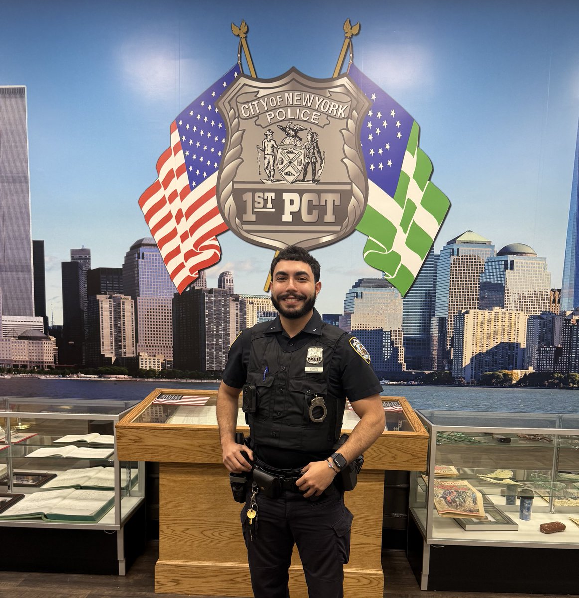 NYPD NEWS (@nypdnews) on Twitter photo When Officer Torres from <a href="/NYPD1Pct/">NYPD 1st Precinct</a> responded to a theft at a store in lower Manhattan, he never expected to lock up a serial shoplifter with over 75 previous arrests.
As a result of his swift response, 11 additional cases were closed out. When Officer Torres from <a href="/NYPD1Pct/">NYPD 1st Precinct</a> responded to a theft at a store in lower Manhattan, he never expected to lock up a serial shoplifter with over 75 previous arrests.
As a result of his swift response, 11 additional cases were closed out.