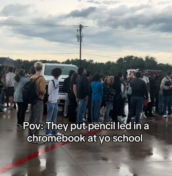 we're early

let's send it

Ar6aNjX4Mm4eE9QYfpfKm4v87pnsu7ThB8ubaSLapump