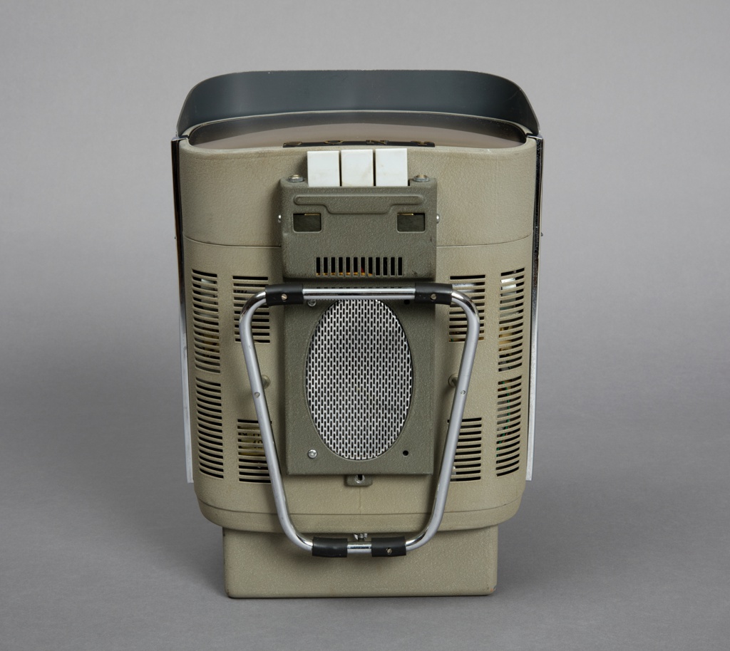 rocketengine's tweet photo. Sony TV8-301 Portable Television
https://t.co/n2UZ3RVdLS https://t.co/FvtBHpNv7V