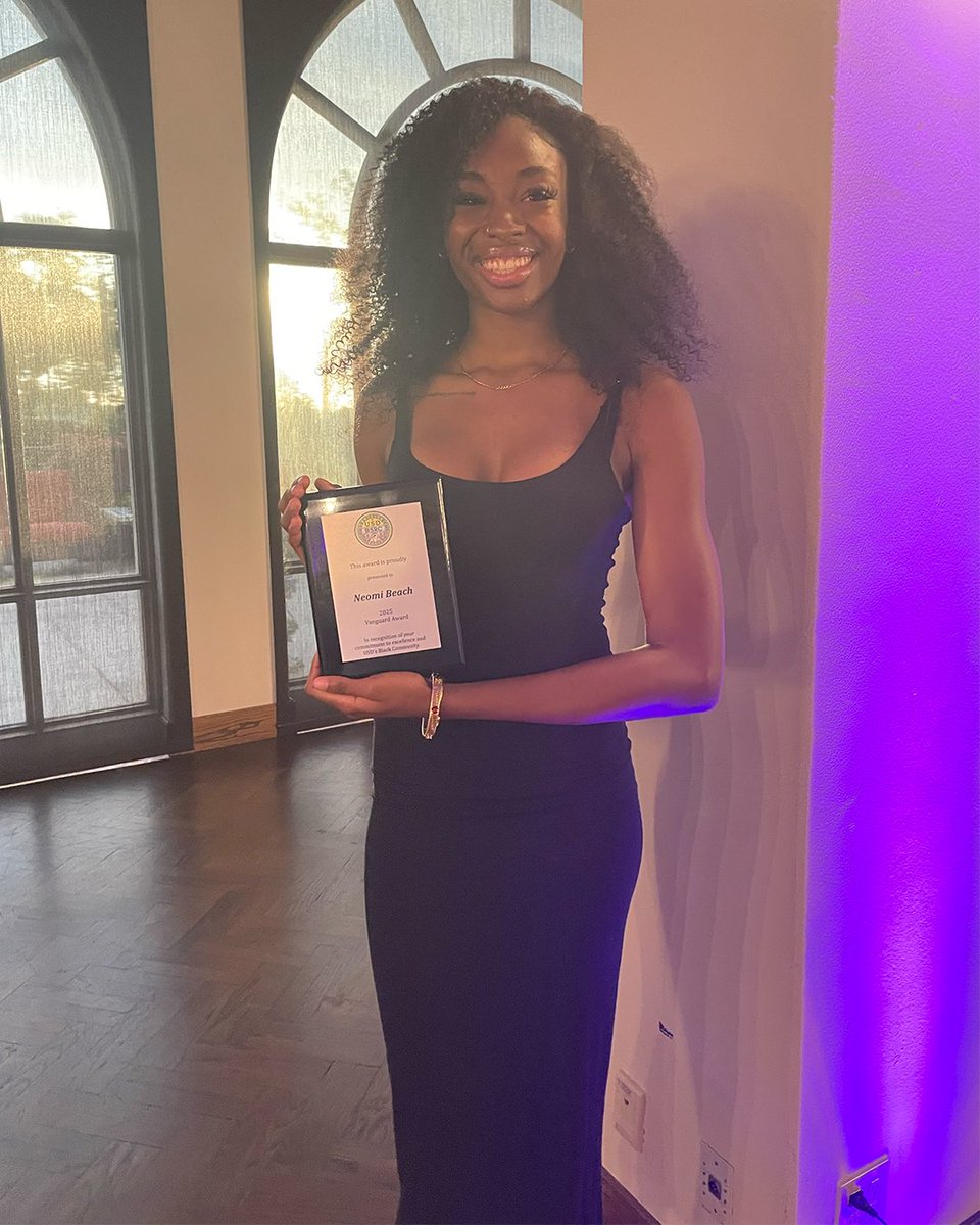 San Diego Volleyball (@usdvolleyball) on Twitter photo Congrats to <a href="/NeomiBeach16/">Neomi Beach</a> for earning the Vanguard Award at the USD Black Excellence Awards!
The Vanguard Award is given to students who apply their skills and wisdom to the development of an inspiring enterprise.
#GoToreros Congrats to <a href="/NeomiBeach16/">Neomi Beach</a> for earning the Vanguard Award at the USD Black Excellence Awards!
The Vanguard Award is given to students who apply their skills and wisdom to the development of an inspiring enterprise.
#GoToreros