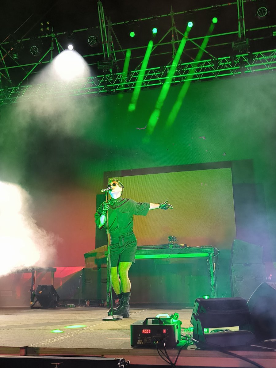Sionyta's tweet photo. Guapo y Artista??? El más... 😍f https://t.co/JONXXM9Y37