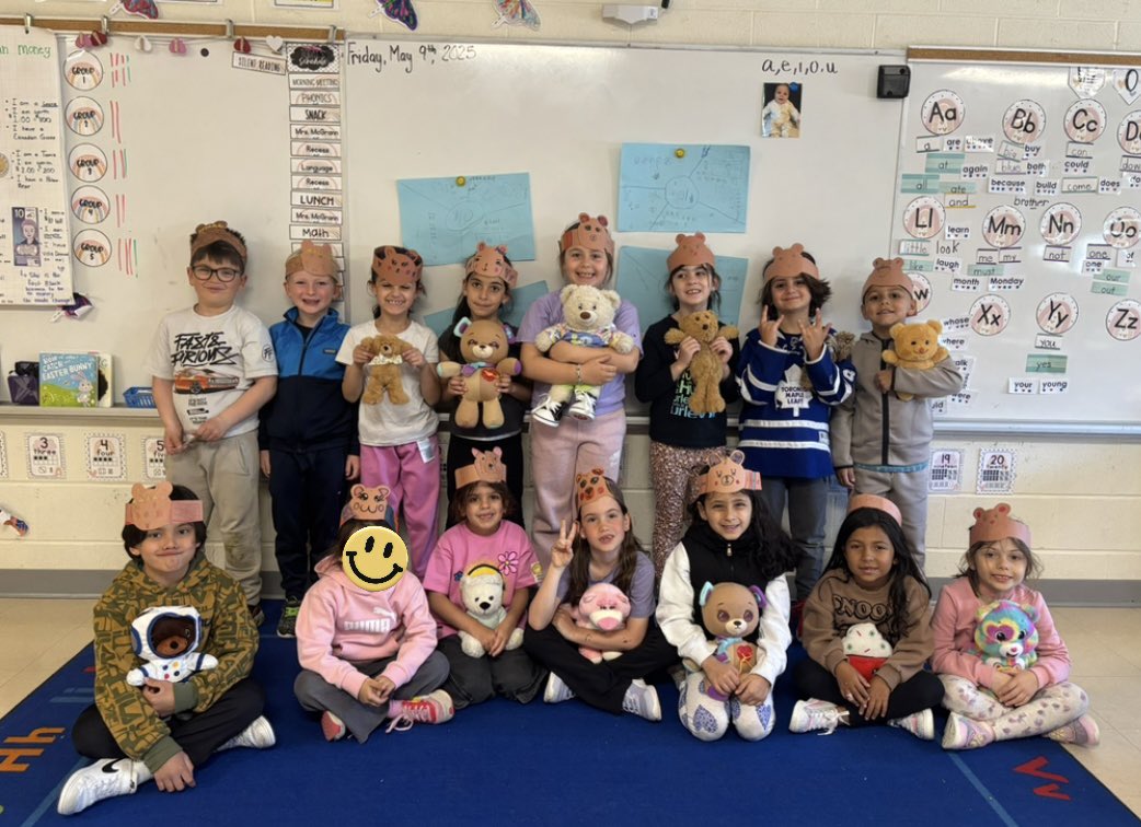 mscortinaa's tweet photo. Bear Witness Day happens every year on May 10th. It helps us remember that all First Nations children should get the same chance to grow up healthy and strong. We bring teddy bears today to remember to speak up and care for all kids. Thank you @islandhome22 for an amazing day 🧡 https://t.co/29VNpWJAA8
