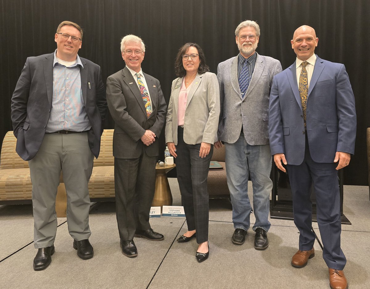 PeterAbbarno's tweet photo. I am proud to share the stage with this hardworking group of @WaHouseGOP representatives advocating for Clark County!  
Thank you to the @VanChamber, Identity Clark County, &amp; all the sponsors for the opportunity to recap the legislative session. 
#waleg #FixWashington @Wa_HROC https://t.co/2trW9TDsl2