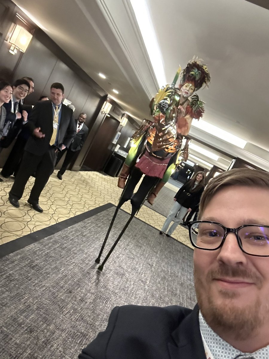 You never know what you’ll see at #APSA2025