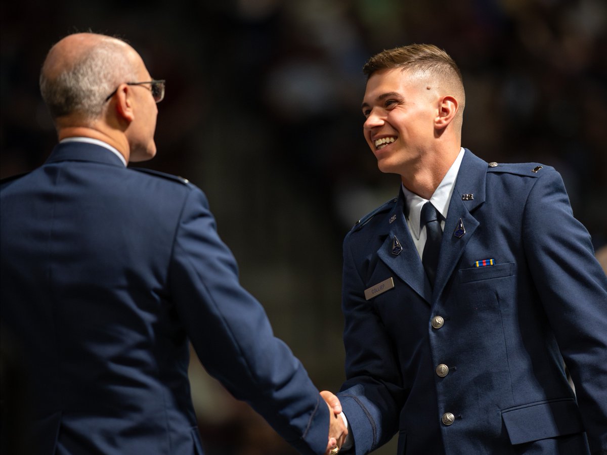 Texas A&M University (@tamu) on Twitter photo During this afternoon's commencement ceremony, 157 cadets took the Oath of Office and commissioned into the United States Armed Forces. Thank you for your willingness to protect and serve our country! <a href="/AggieCorps/">TAMU Corps of Cadets</a>
#TAMU #TAMUcorps #AggiesServe During this afternoon's commencement ceremony, 157 cadets took the Oath of Office and commissioned into the United States Armed Forces. Thank you for your willingness to protect and serve our country! <a href="/AggieCorps/">TAMU Corps of Cadets</a>
#TAMU #TAMUcorps #AggiesServe