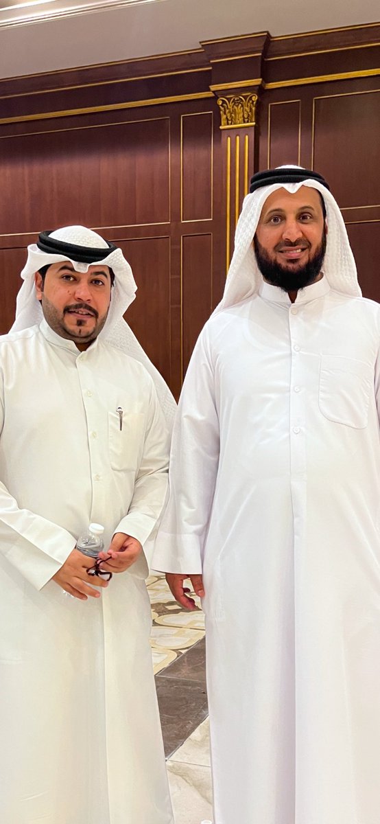 moaadharbe's tweet photo. ابرك الساعات الليلة كانت بمعية ابناء العمومة الكرام 
مشاري بن دهيم ابو نايف  @DhymBn37799
مسلط الزغيبي ابو عبد العزيز @M_A_M_Z_H 
ورجل الأعمال ابو خالد
في حفل عشاء اقامه الشيخ نايف بن دهيم على شرف شيوخ واعيان قبيلة حرب https://t.co/uVFih8kRX1
