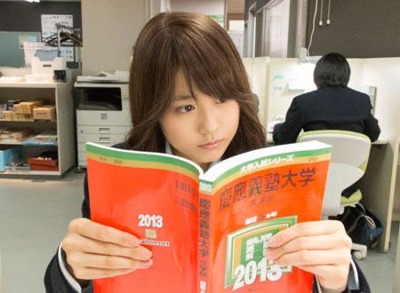 이 영화좋은점 일단 아리무라 카스미가 갸루분장을 하고나와줌 그리고 그냥흔하게 노력으로되는게 아니라 중간에 번아웃도 오고 가족이랑도...