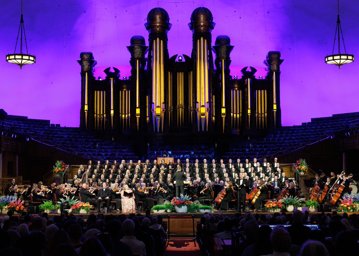 Close-ups from the Chorale concert—the final step of Choir School! 🎶 After a year of dedicated training, these talented singers are officially welcomed into the Tabernacle Choir. Special thanks to our featured soloists: Melissa Heath, Andrew Crane, and Christopher Holmes.