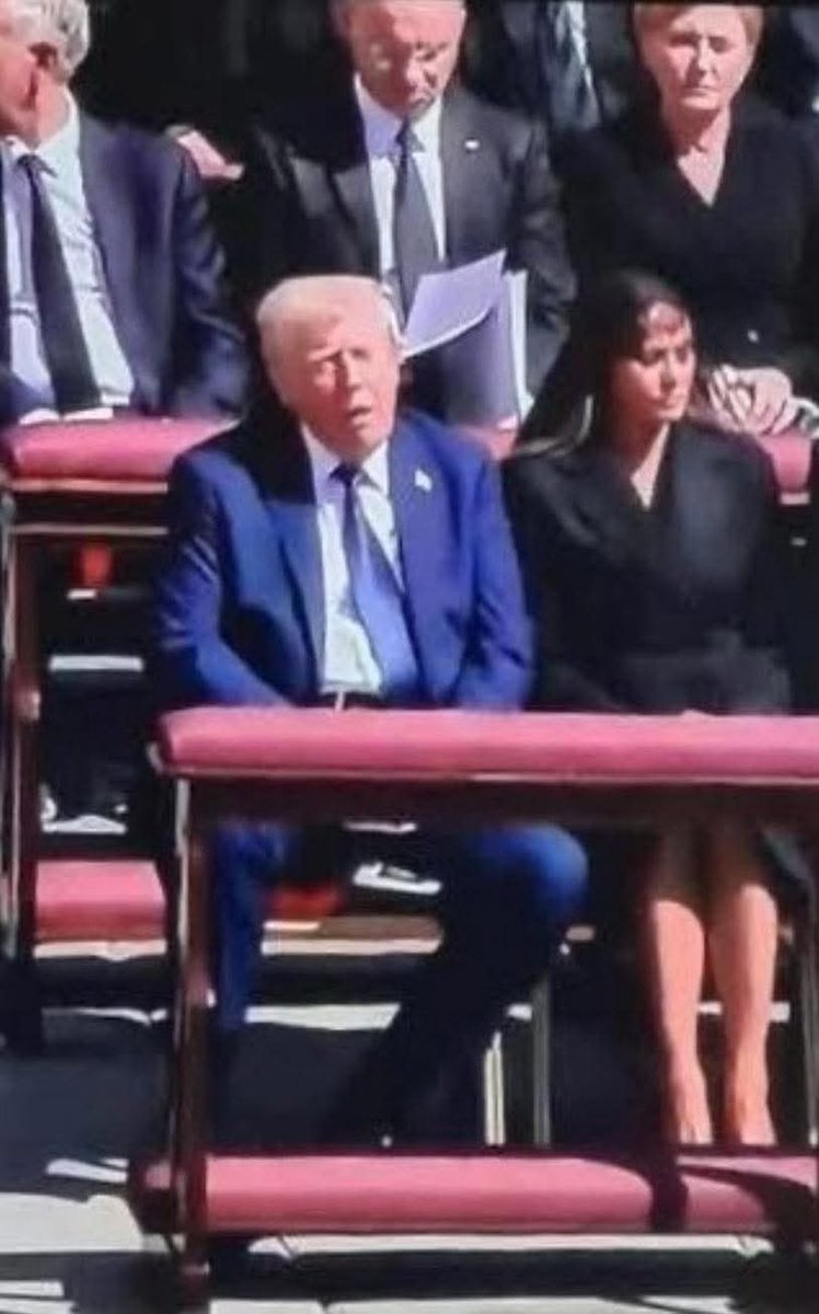 ChadTCox's tweet photo. @RepMTG Sleepy Hoe https://t.co/PIbyC1Tr9q