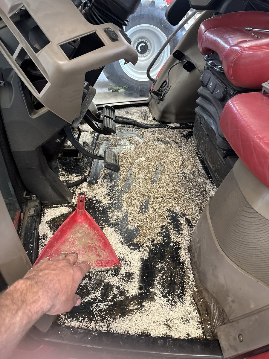 Master brake thought it be a great time to leak at 5pm on a Friday when you need the tractor !