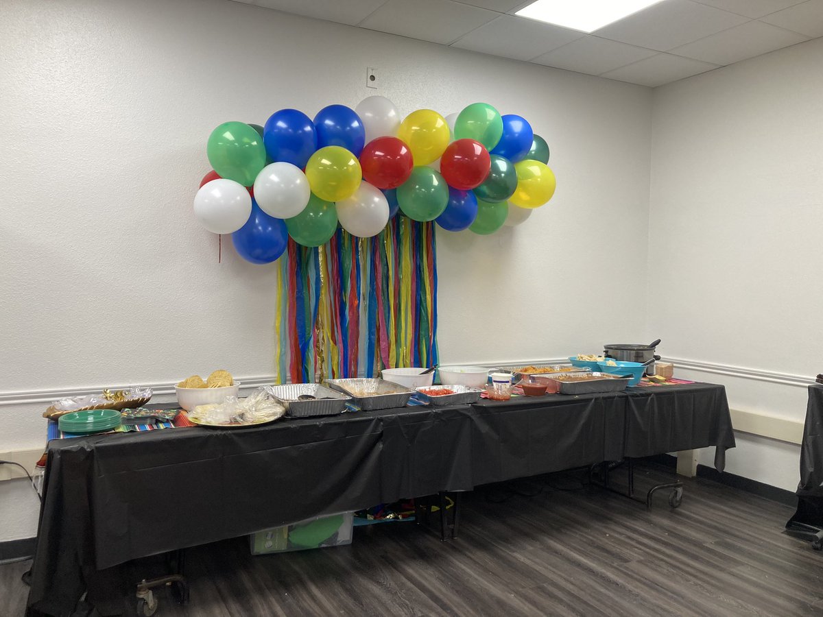 Teacher Appreciation Week Day 5: Lunch from our fabulous PTA from Rosa’s! Delicious way to end the week!