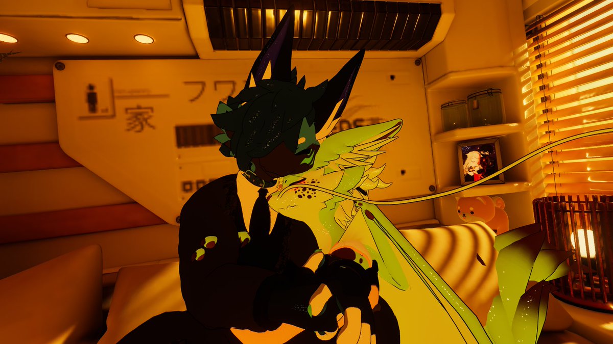 Atlas_0114's tweet image. i know i don't really post much of what i'm up to here.. but i might start to.. since in the past i almost exclusively posted art.. here's some vrchat pictures i took with my fiancé just for goofs..
