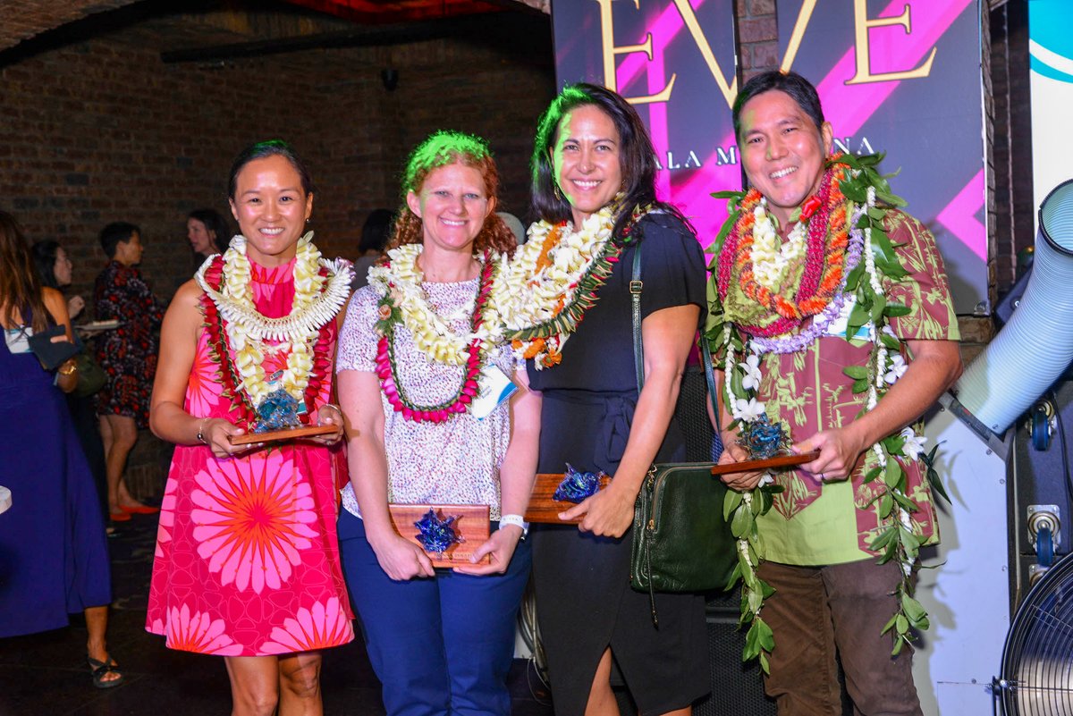 🌿 Congrats to #RichardsonAlumni honored with the Hawaiʻi Women Lawyers Distinguished Service Award for their precedent-setting climate litigation in Navahine v. HI DOT: Kylie Wager-Cruz (‘13), Joanna Ziegler (ʻ15), Isaac Moriwake (‘98)!

 #ClimateJustice #EnvironmentalLaw