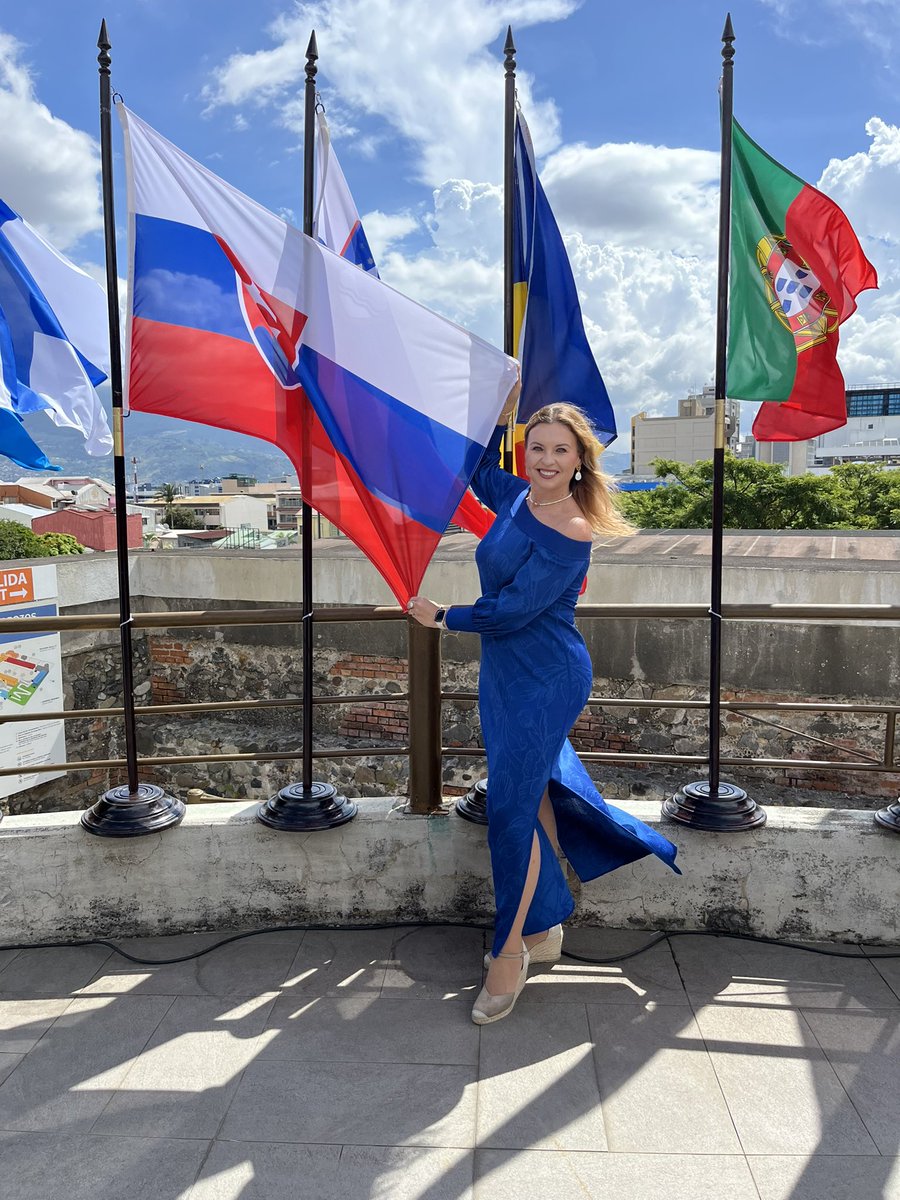 Hoy, 9 de mayo,  celebramos el Día de Europa, 75 años desde la creación de la Unión Europea 🇪🇺 Que viva la paz, integridad y la democracia!

Saludos desde San José, Costa Rica con la <a href="/UEenCostaRica/">Unión Europea en Costa Rica 🇪🇺</a>