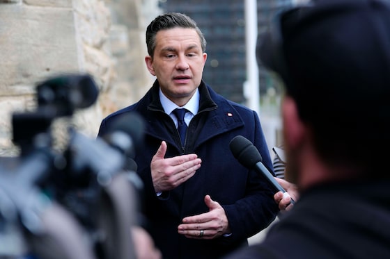 National Newswatch (@natnewswatch) on Twitter photo Poilievre rejects severance offered to defeated MPs after losing Ontario riding, <a href="/ianabailey/">Ian Bailey</a> reports.
theglobeandmail.com/politics/artic…
Find out more at nationalnewswatch.com Poilievre rejects severance offered to defeated MPs after losing Ontario riding, <a href="/ianabailey/">Ian Bailey</a> reports.
theglobeandmail.com/politics/artic…
Find out more at nationalnewswatch.com