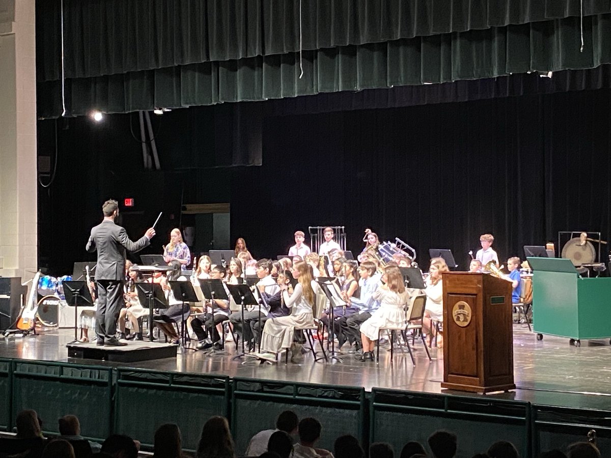 Michael Roberto (@greenmensteward) on Twitter photo 6th grade opening up tonight’s Spring Concert. Go Greenmen! <a href="/HarmonPrincipal/">Mark Abramovich</a> <a href="/APHarmonMS/">Ryan Beaumont</a> <a href="/DrPMilcetich/">Paul Milcetich</a> 6th grade opening up tonight’s Spring Concert. Go Greenmen! <a href="/HarmonPrincipal/">Mark Abramovich</a> <a href="/APHarmonMS/">Ryan Beaumont</a> <a href="/DrPMilcetich/">Paul Milcetich</a>