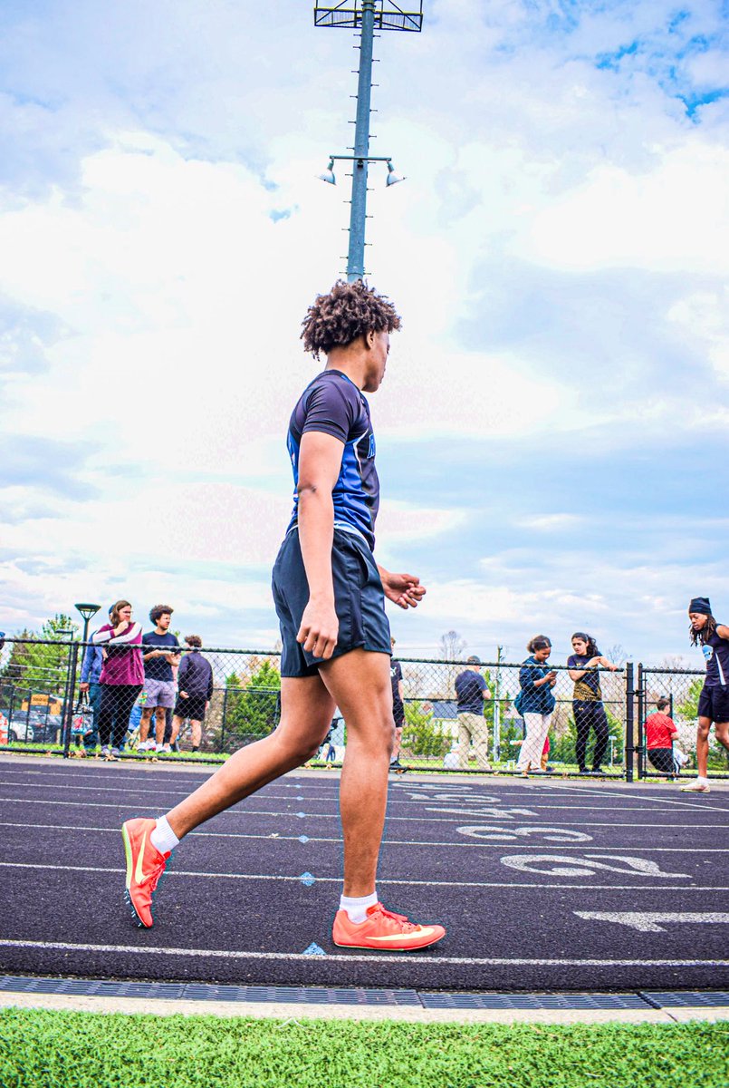 Jordan Allen (@jordanallen2026) on Twitter photo Had a good time jumping today at the twilight classic hosted at dominion high school.
Hit a PR of 21-3 qualifying me for stateβs!!!π₯
<a href="/eporter823/">Coach Porter</a> <a href="/RVHSRamsSports/">Riverside Athletics</a> <a href="/RVHSFOOTBALL1/">Riversideramsfb1</a> <a href="/CoachTaeVA/">CoachTae</a> Had a good time jumping today at the twilight classic hosted at dominion high school.
Hit a PR of 21-3 qualifying me for stateβs!!!π₯
<a href="/eporter823/">Coach Porter</a> <a href="/RVHSRamsSports/">Riverside Athletics</a> <a href="/RVHSFOOTBALL1/">Riversideramsfb1</a> <a href="/CoachTaeVA/">CoachTae</a>