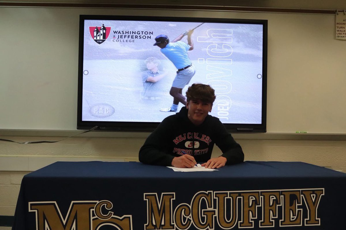 Congrats to our senior basketball players who are continuing their athletic careers at the next level!