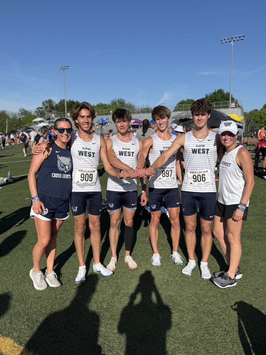 ‼️SCHOOL RECORD‼️

Boys 4x800 - 2nd Place 

Dayton Richardson - Braxton Theel - Isaac Shilling - Gunnar Hornung