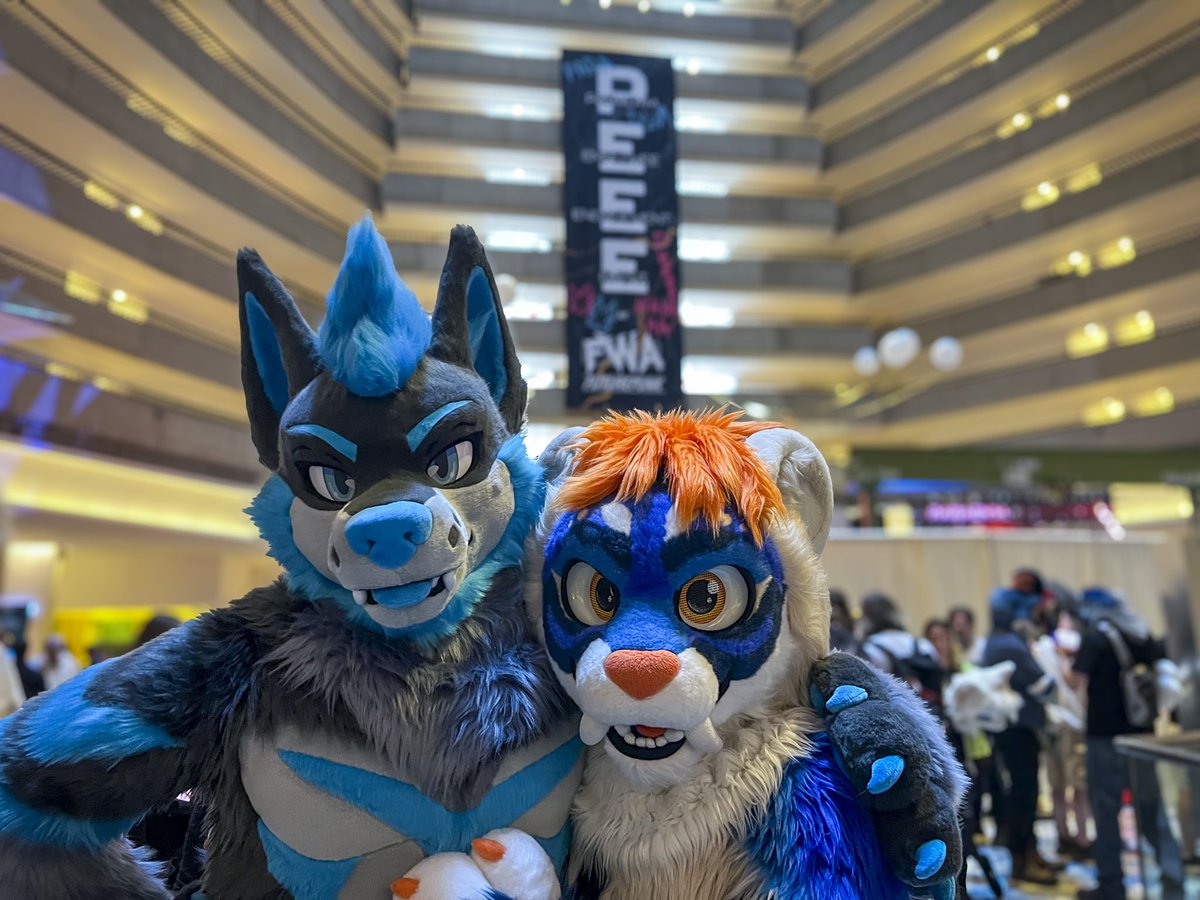 Fluke! 🔜 Furpoc tweet media