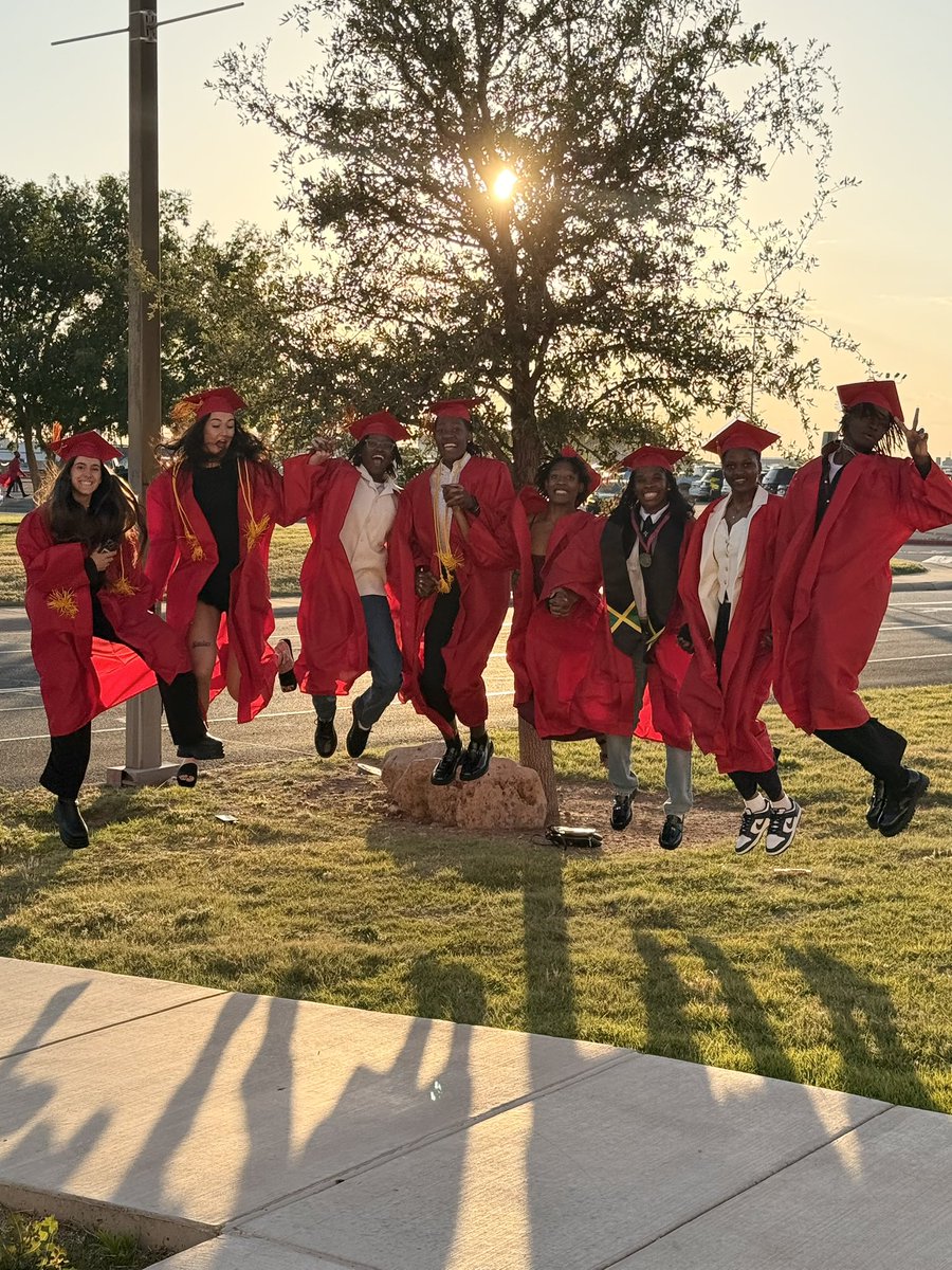 Congratulations to all 8 of our Sophomores on graduating today!