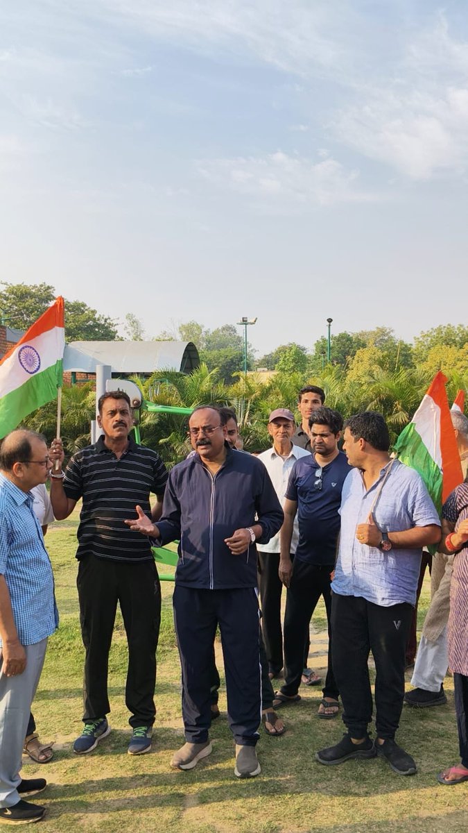 schaurasiabjp's tweet image. आज दीघा विधानसभा अंतर्गत वार्ड नं०-08  के पटेल नगर स्थित एनर्जी पार्क में भ्रमण कर आम जनों से मुलाकात की और पाकिस्तान के विरुद्ध ऑपरेशन सिंदूर एवं अन्य कार्रवाई हेतु भारतीय सेना और मा. प्रधानमंत्री जी का आभार प्रकट किया।