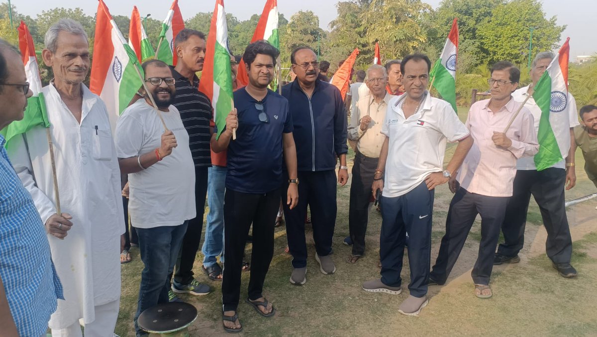 schaurasiabjp's tweet image. आज दीघा विधानसभा अंतर्गत वार्ड नं०-08  के पटेल नगर स्थित एनर्जी पार्क में भ्रमण कर आम जनों से मुलाकात की और पाकिस्तान के विरुद्ध ऑपरेशन सिंदूर एवं अन्य कार्रवाई हेतु भारतीय सेना और मा. प्रधानमंत्री जी का आभार प्रकट किया।