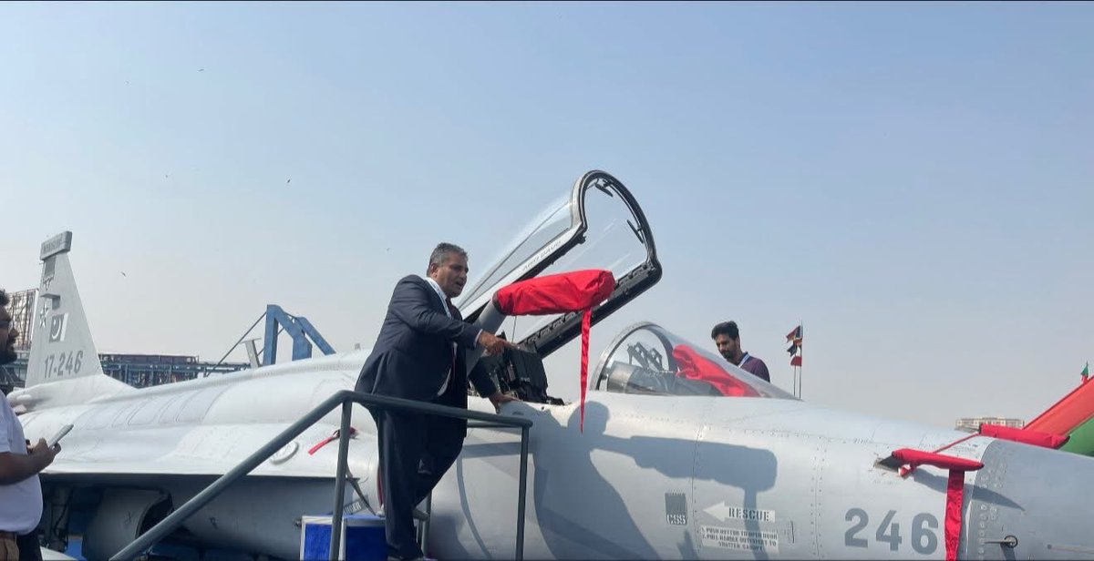 ChMuhammadAkma3's tweet image. #IndiaPakistanWar 
انڈیا کی اینٹ سے اینٹ بجے گی انشاللہ
بے شک باطل مٹنے کے لئے ہے
پاکستان زندہ باد
پاک فوج پائندہ باد

 #OperationBunyanulMarsoos