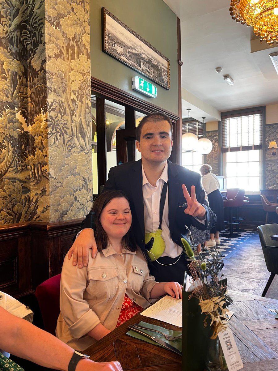 Steve Evans - Derwen (@stevee_derwen) on Twitter photo Team Gold @derwencollege celebrating their <a href="/DofE/">The Duke of Edinburgh’s Award</a> at Buckingham Palace Team Gold @derwencollege celebrating their <a href="/DofE/">The Duke of Edinburgh’s Award</a> at Buckingham Palace
